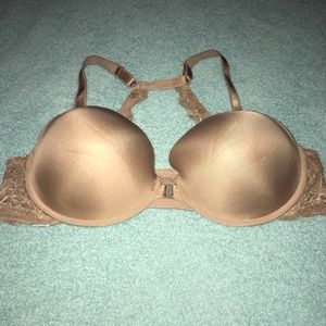 Torrid front clasp bra. (46C)